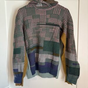 Stylish Hooded Sweater in Green, Pink, and Tan